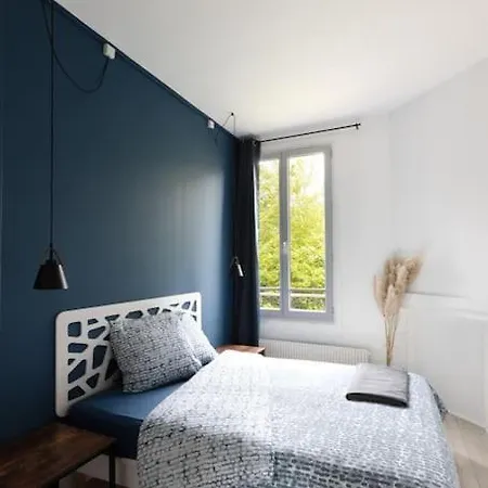 Le Bataillon - Confort * Compiègne